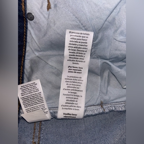 Skinny Ankle Pants 22W-Women's
Plus Size Mid-Rise SOFIA VERGARA - Picture 14 of 16